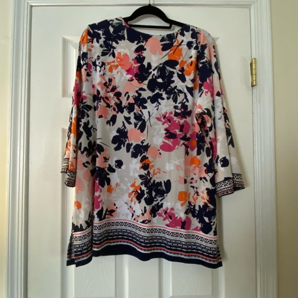 Embellished 3/4 Bell Sleeve V-Neck Tunic - Picture 5 of 5